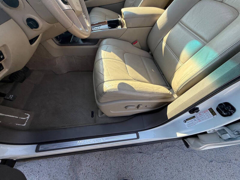 2011 Nissan Murano LE