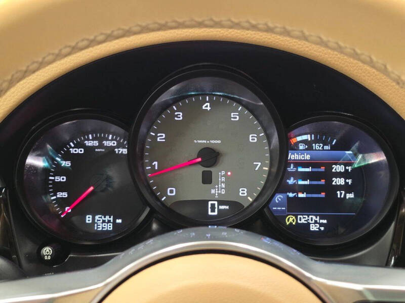 2016 Porsche Macan S
