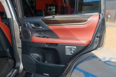 2021 Lexus LX 570 Three-Row