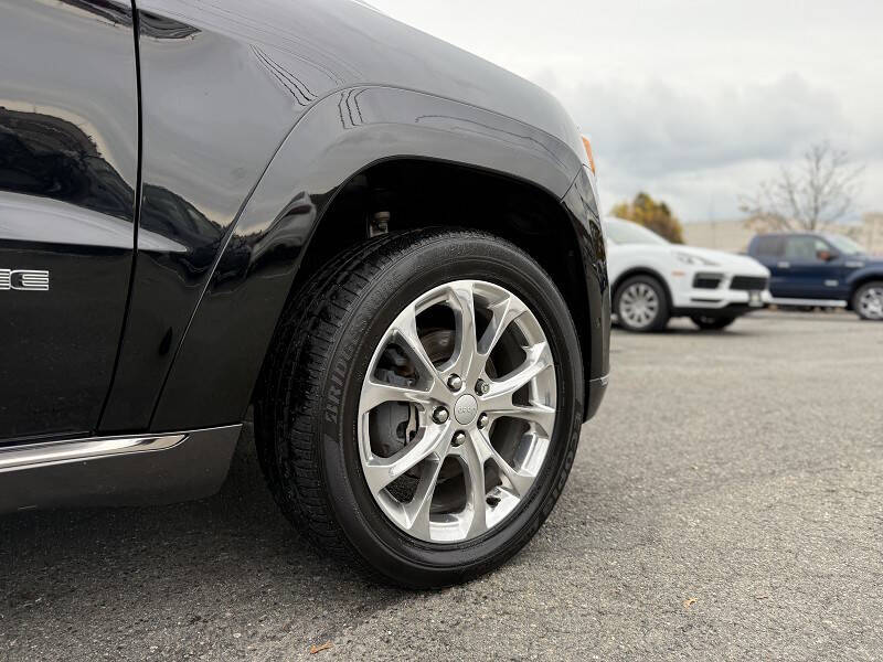 2020 Jeep Grand Cherokee Summit