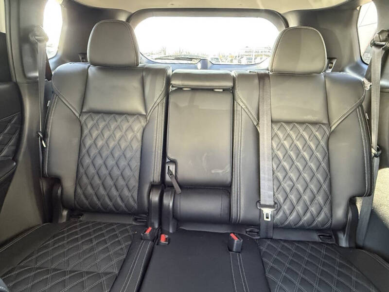 2025 Mitsubishi Outlander PHEV SEL