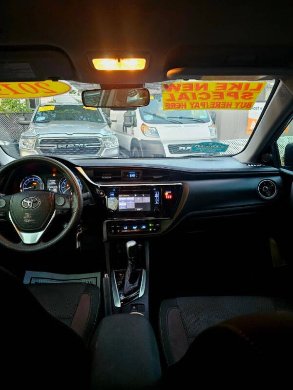 2019 Toyota Corolla XLE