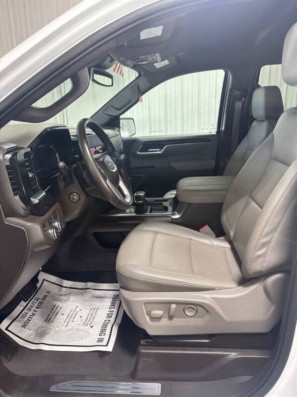 2023 GMC Sierra 1500