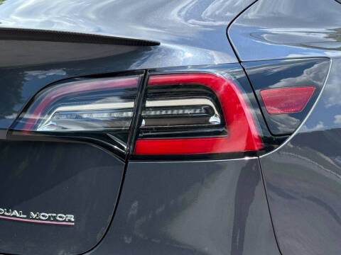 2022 Tesla Model 3 Performance