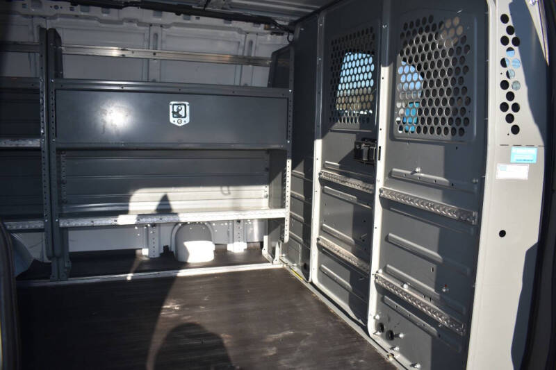 2021 Chevrolet Express 2500