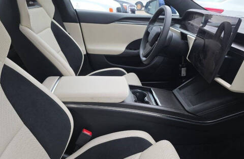 2024 Tesla Model S Plaid