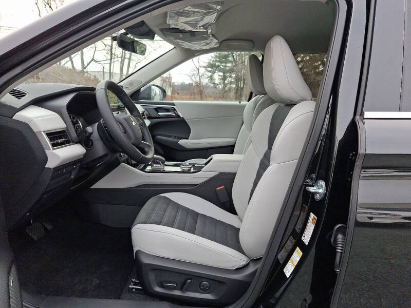 2026 Mitsubishi Outlander