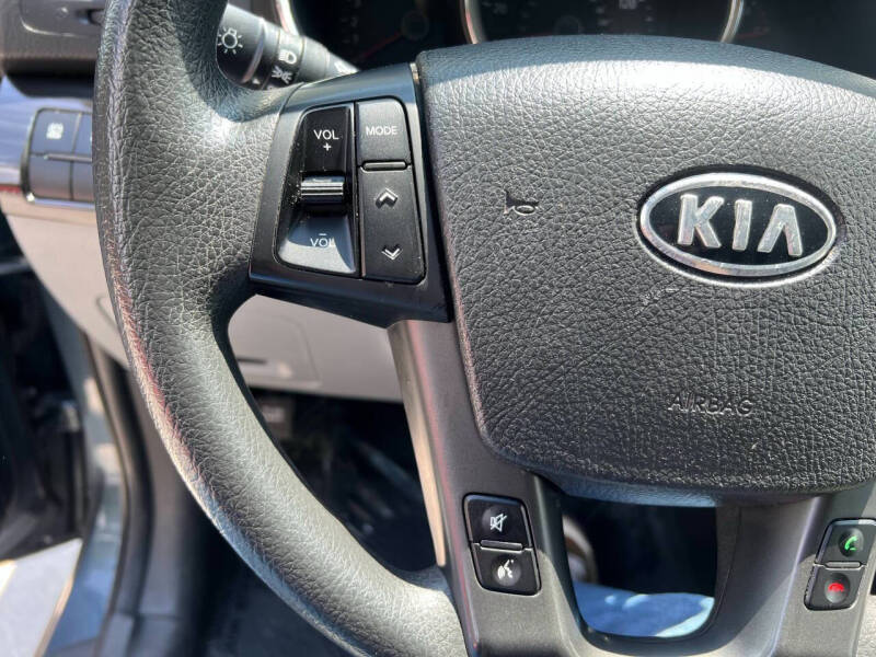 2012 Kia Sorento LX