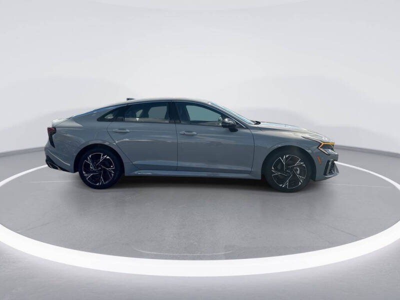 2025 Kia K5