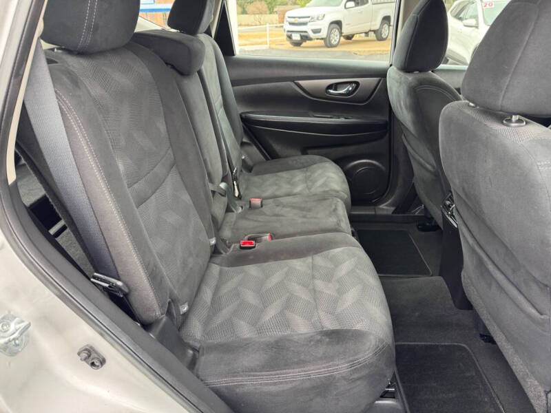 2016 Nissan Rogue S