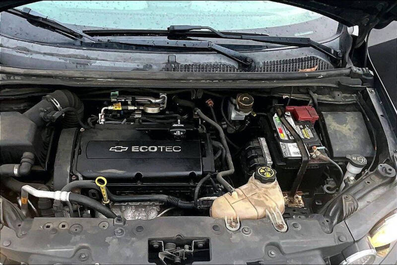 2016 Chevrolet Sonic LT Auto