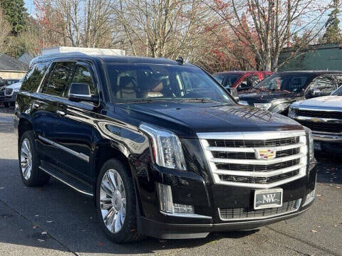2017 Cadillac Escalade Luxury
