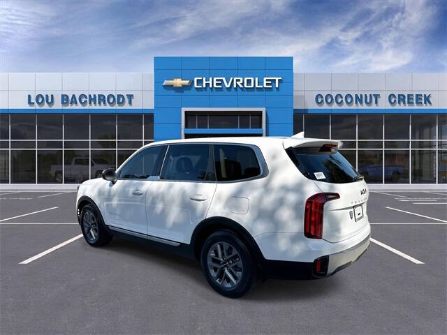 2023 Kia Telluride LX