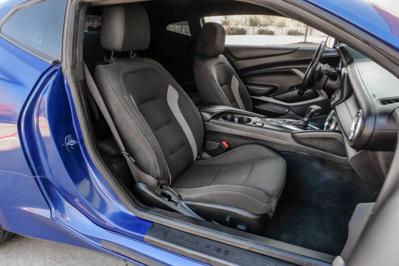 2020 Chevrolet Camaro LT