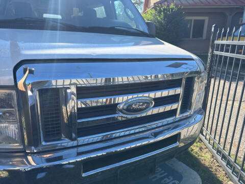 2012 Ford E-Series E-350 SD XL