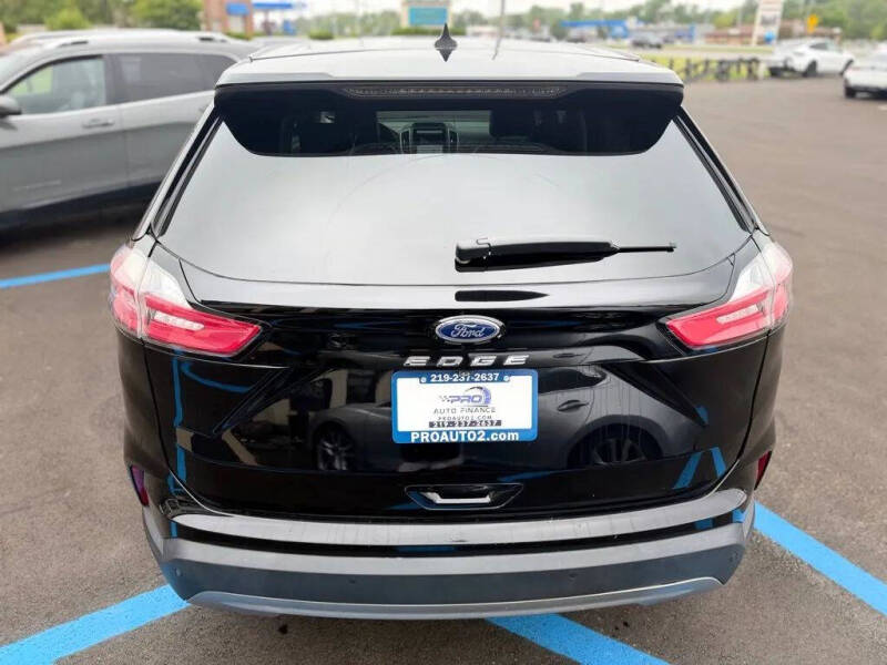 2022 Ford Edge