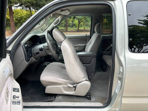 2003 Toyota Tacoma PreRunner V6