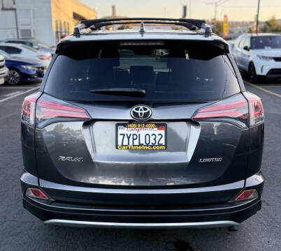 2017 Toyota RAV4 Limited