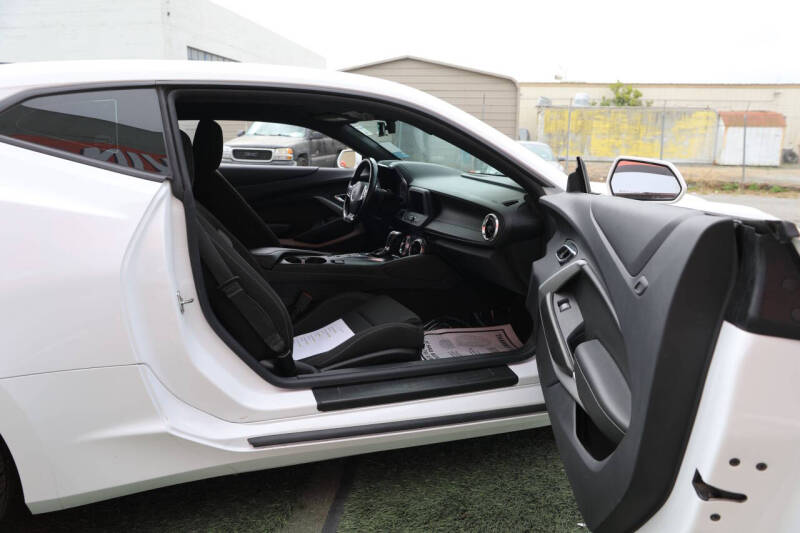 2023 Chevrolet Camaro LT