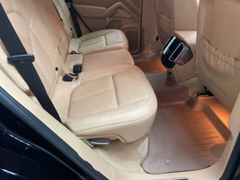 2012 Porsche Cayenne Tiptronic