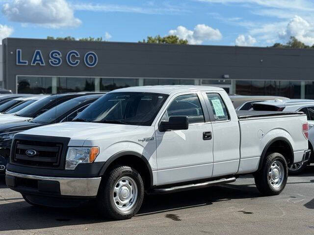 2014 Ford F-150 XL's photo