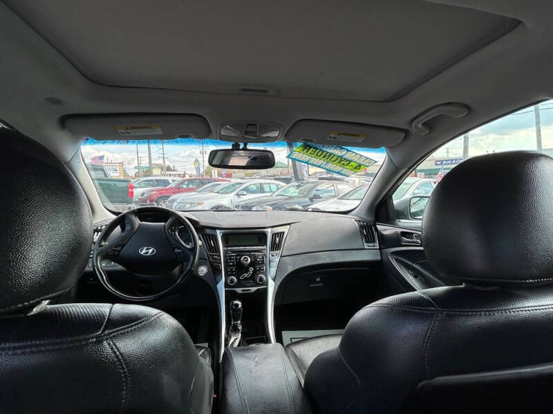 2011 Hyundai Sonata SE