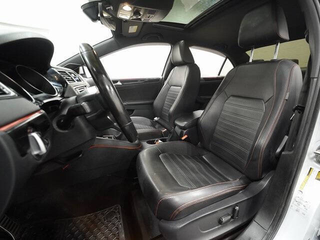 2017 Volkswagen Jetta 2.0T GLI