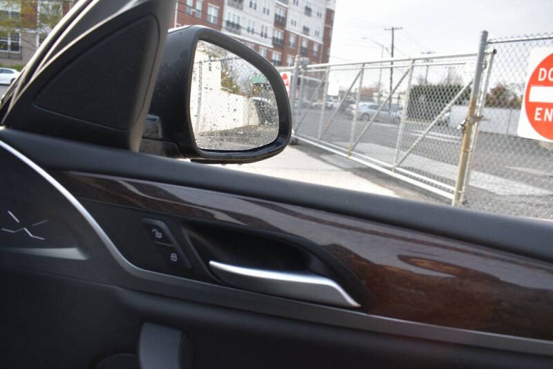 2024 BMW X4 xDrive30i