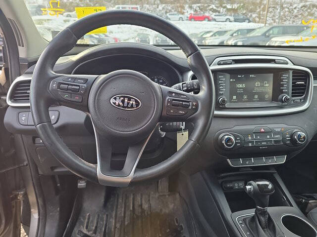 2017 Kia Sorento LX