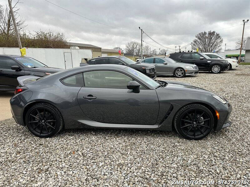 2024 Toyota GR86 Premium