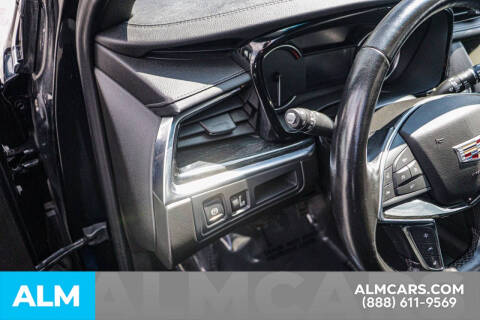 2022 Cadillac XT5 Premium Luxury