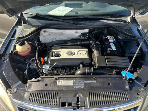 2009 Volkswagen Tiguan SE 4Motion