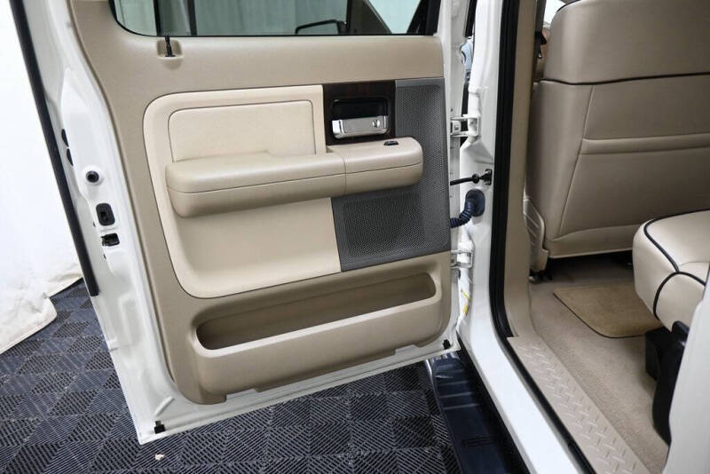 2006 Lincoln Mark LT