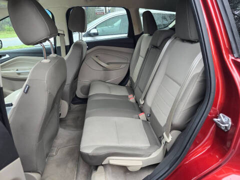 2015 Ford Escape SE