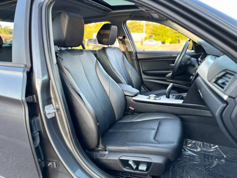 2018 BMW 3 Series 320i xDrive