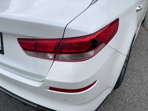 2019 Kia Optima LX