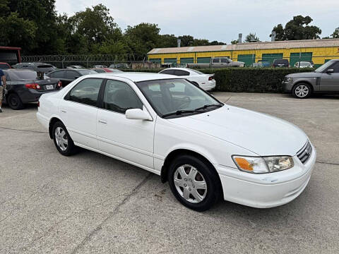 2000 Toyota Camry