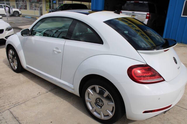 2019 Volkswagen Beetle 2.0T SE