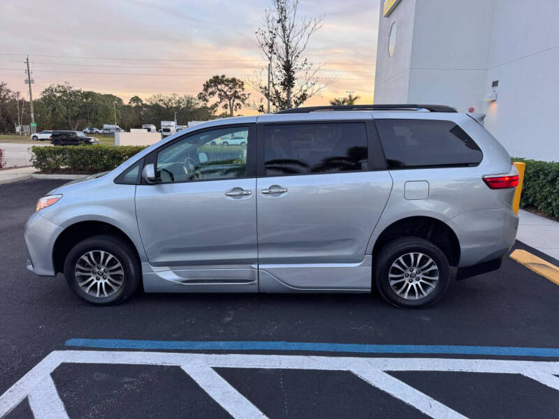 2019 Toyota Sienna