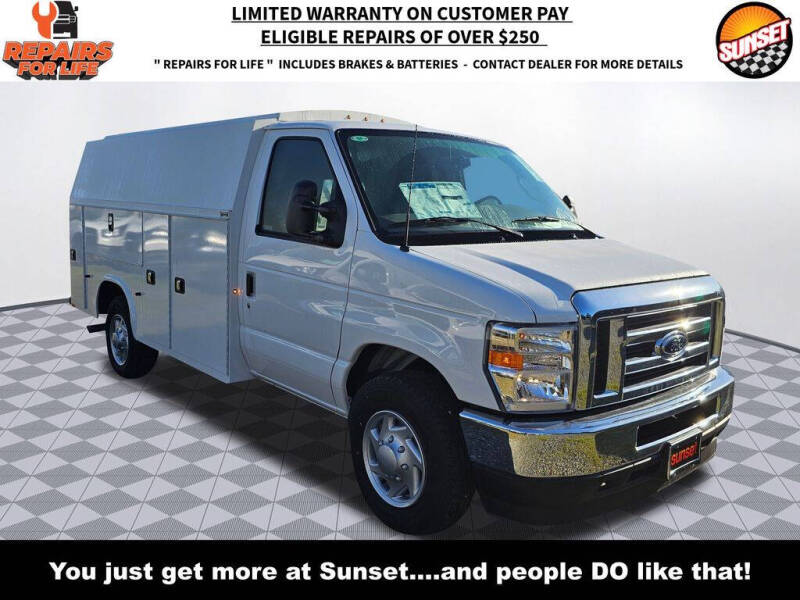 2025 Ford E-Series