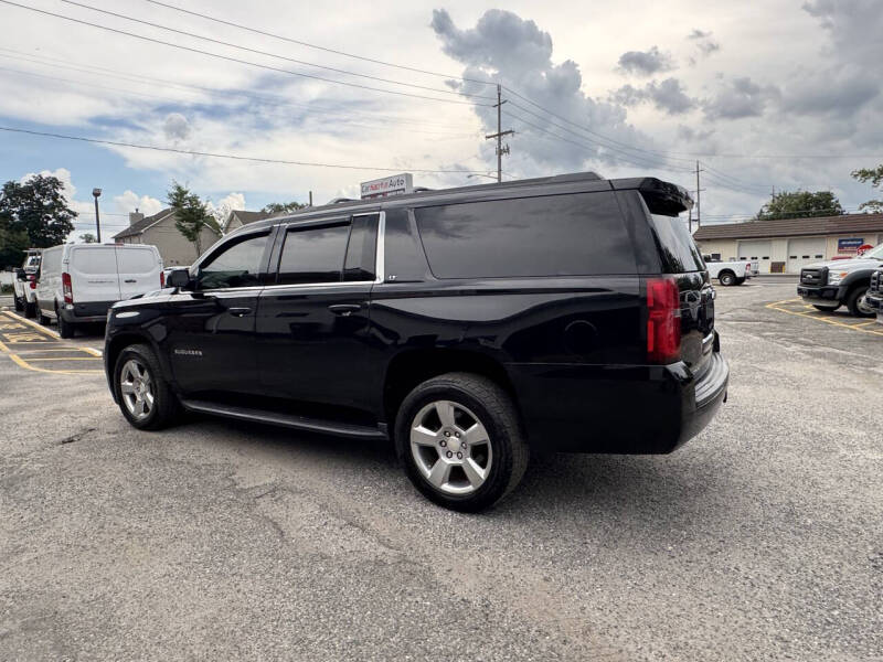 2018 Chevrolet Suburban LT