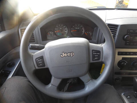 2005 Jeep Grand Cherokee Laredo