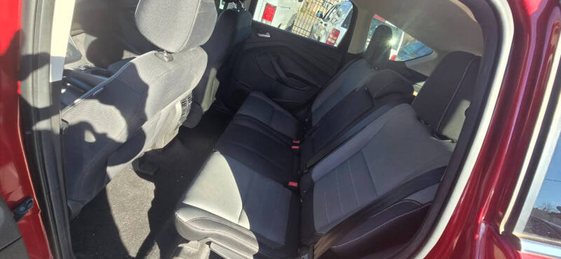 2016 Ford Escape SE