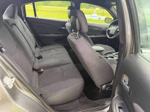2012 Chrysler 200 LX