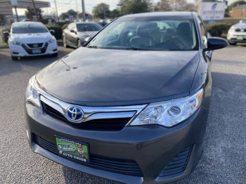 2013 Toyota Camry Hybrid LE