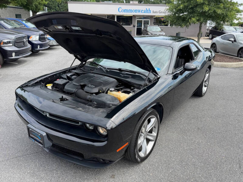 2015 Dodge Challenger SXT