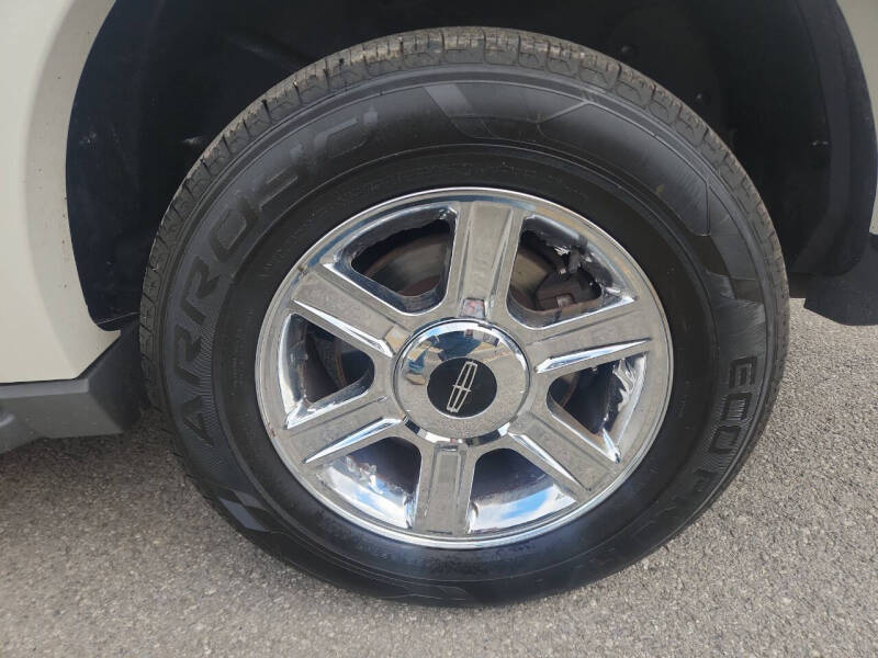 2004 Lincoln Aviator Luxury