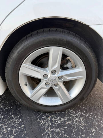 2014 Toyota Camry SE