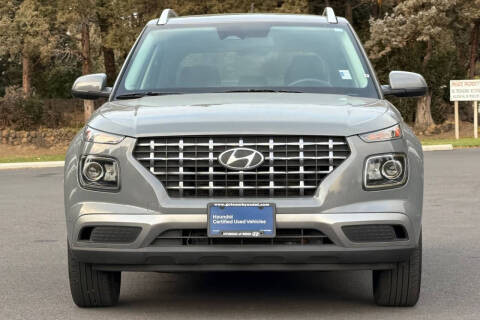 2023 Hyundai Venue SEL