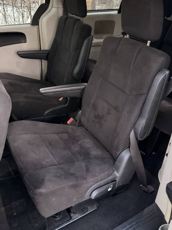 2011 Dodge Grand Caravan Crew